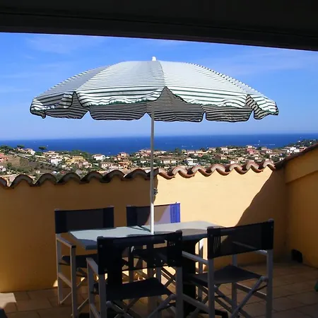 Hotel Mavilla 4*